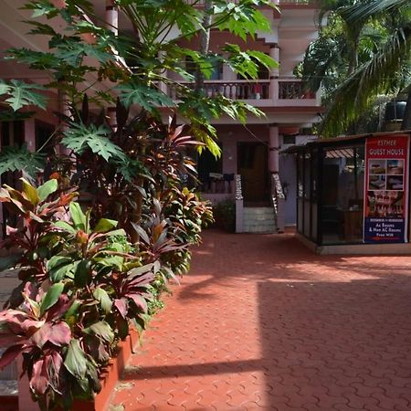 Esther Guest House Calangute Bagian luar foto